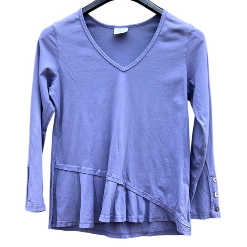 CMC (Color Me Cotton) Women's Purple V-Neck Top Tiered Bottom Cuff Buttons Sz S